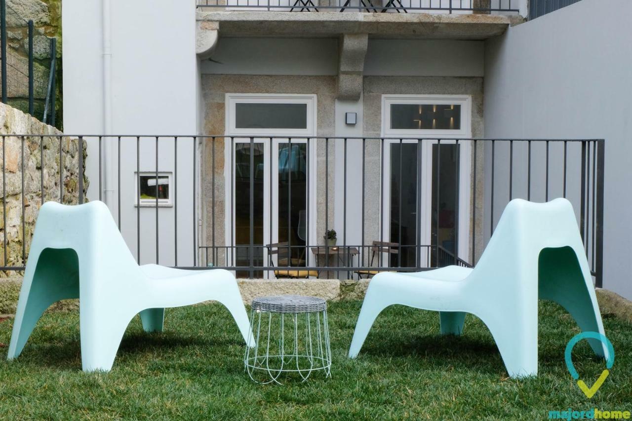 Lovely Porto Bagian luar foto